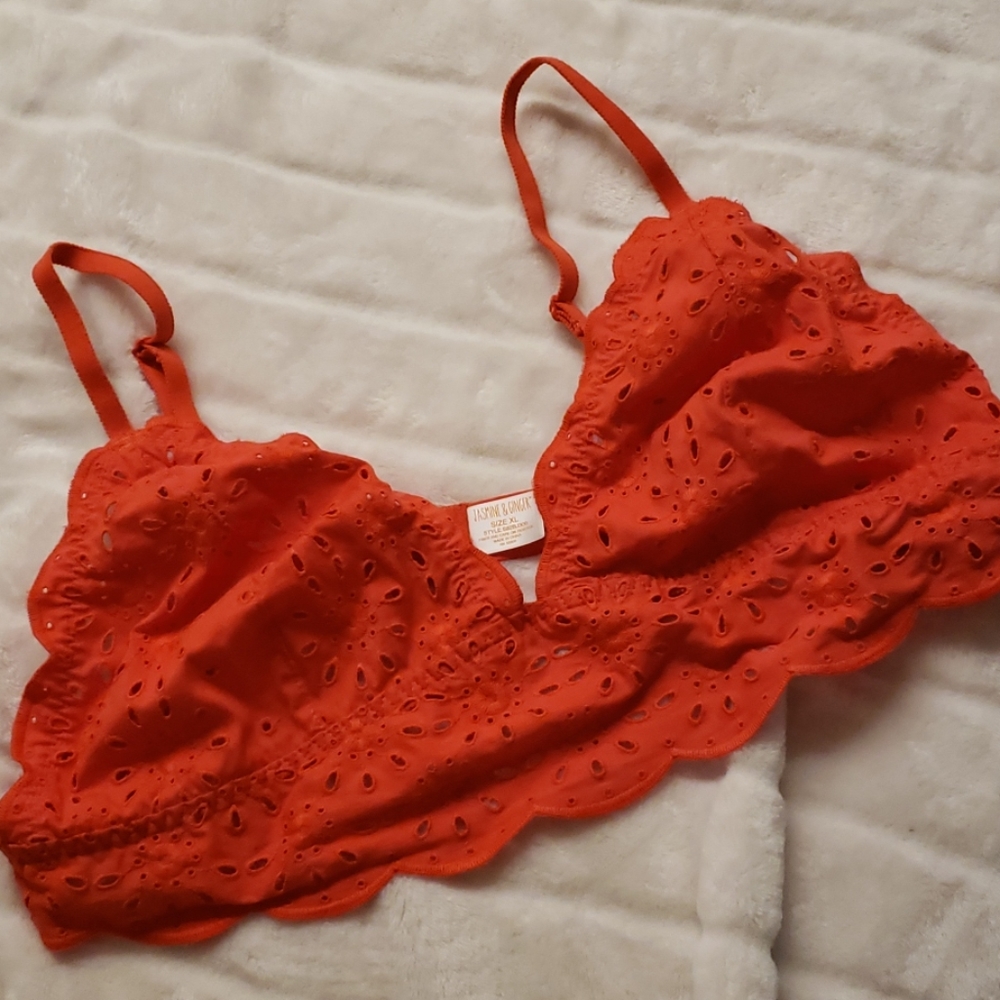 Red Bra